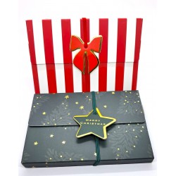 koperty podarunkowe 11,5*8 cm opk.2 szt paski czerw