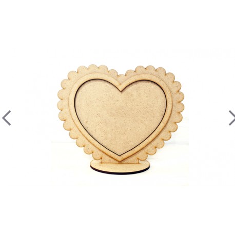 serce hdf z podstawką i falbanką 14,9x18,8cm