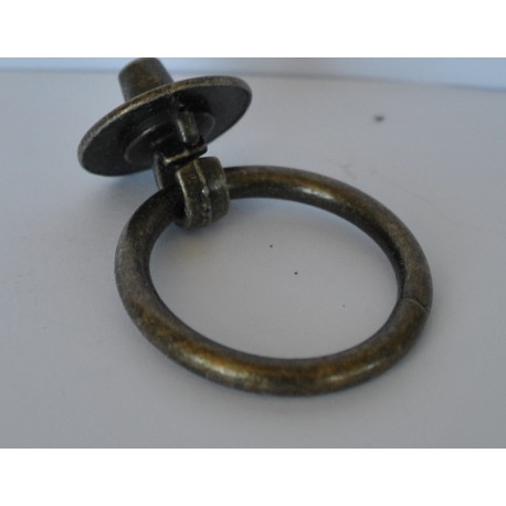 sz.metal uchwyt metalowy 2 cm*3,2cm