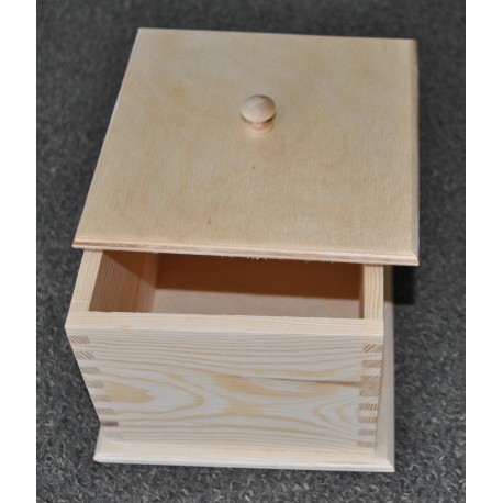drew.pudełko z przykrywką 11*13*13 cm